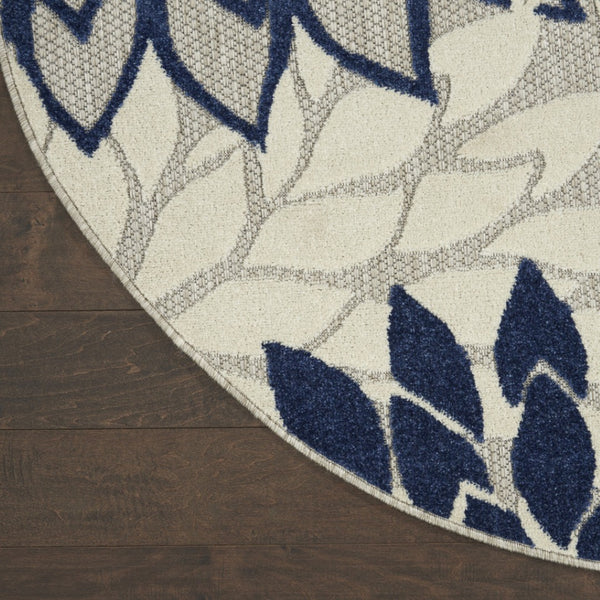 HomeRoots 5' Timeless Floral Indoor Outdoor Rug - Durable, Easy-Care, Versatile Accent for Any Space 5' Round Area Rug Ivory Navy 384834