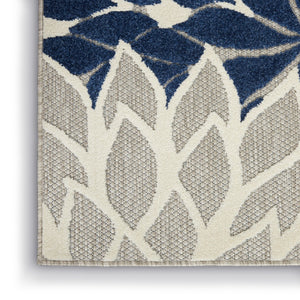 HomeRoots 5' Timeless Floral Indoor Outdoor Rug - Durable, Easy-Care, Versatile Accent for Any Space 6'x9' Area Rug Ivory Navy 384835