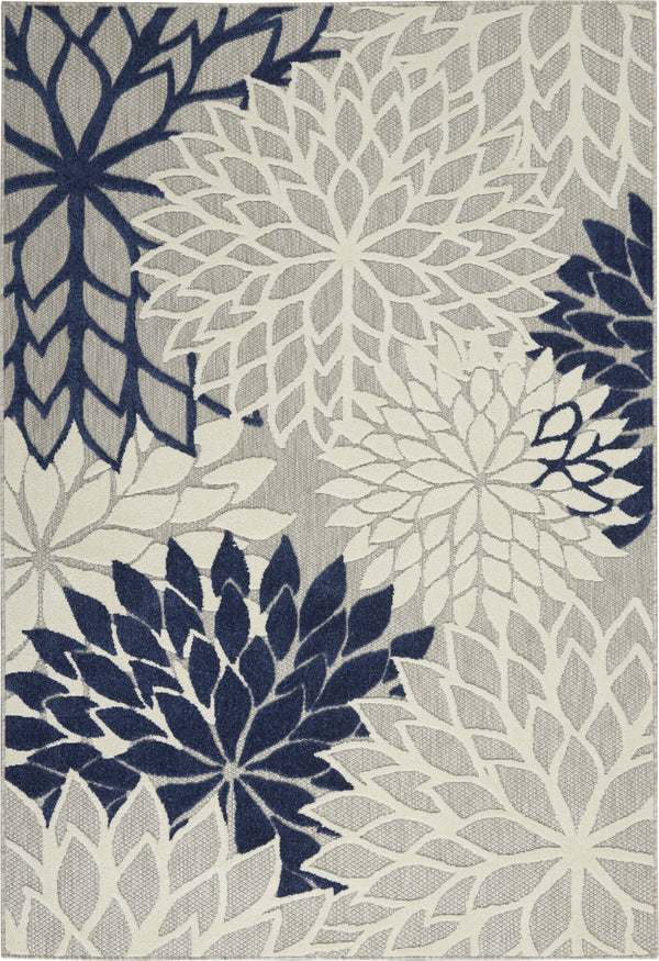 Homeroots 6' X 9' Ivory And Blue Floral Indoor Outdoor Area Rug Ivory Navy Polypropylene 384835