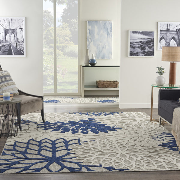 Homeroots 7' X 10' Ivory And Blue Floral Indoor Outdoor Area Rug Ivory Navy Polypropylene 384836