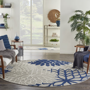 Homeroots 8' Round Ivory And Blue Round Floral Indoor Outdoor Area Rug Ivory Navy Polypropylene 384838
