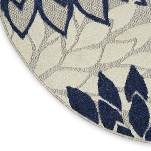 Homeroots 8' Round Ivory And Blue Round Floral Indoor Outdoor Area Rug Ivory Navy Polypropylene 384838