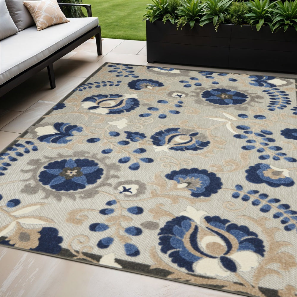 HomeRoots 5' Elegant Blue and Gray Floral Area Rug for Indoor and Outdoor Spaces - Durable, Easy Maintenance Design 5'x8' Area Rug 384859