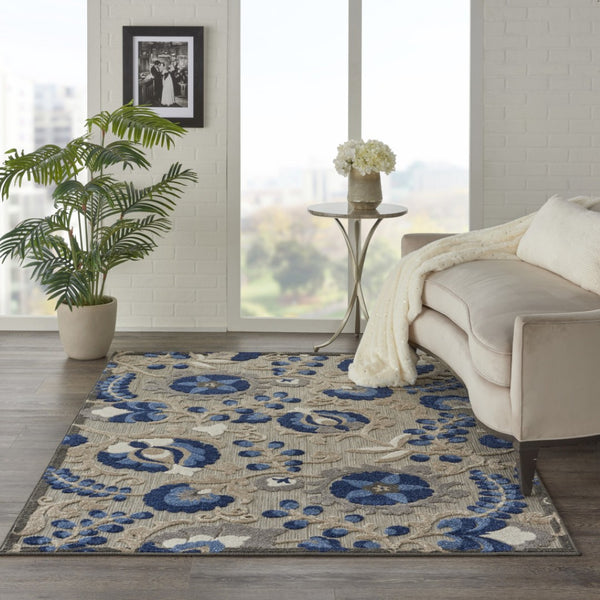 HomeRoots 5' Elegant Blue and Gray Floral Area Rug for Indoor and Outdoor Spaces - Durable, Easy Maintenance Design 5'x8' Area Rug 384859