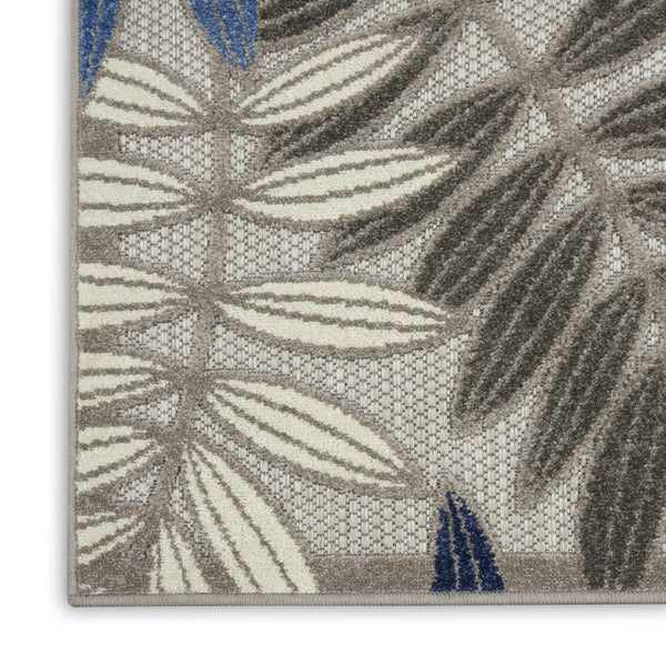 Homeroots 5' X 7' Blue And Gray Floral Stain Resistant Indoor Outdoor Area Rug  Polypropylene 384871