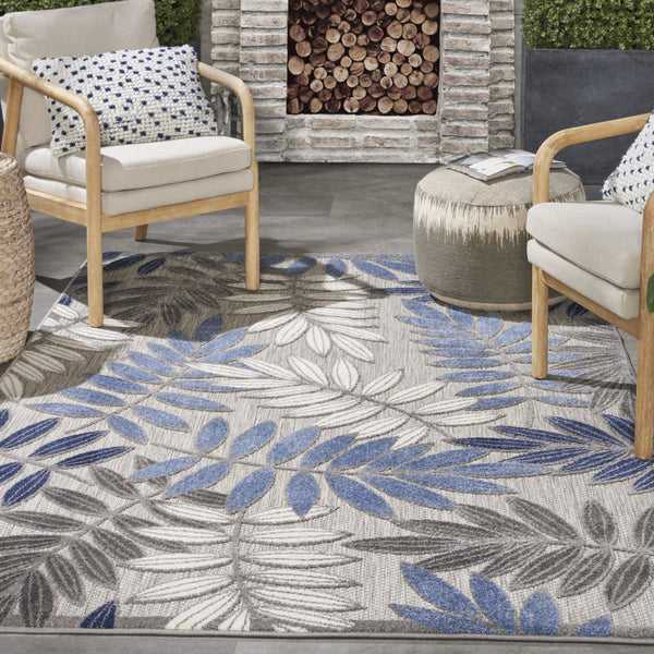 Homeroots 5' X 7' Blue And Gray Floral Stain Resistant Indoor Outdoor Area Rug  Polypropylene 384871