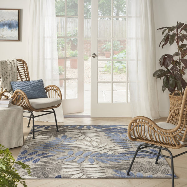 HomeRoots 5' Blue and Gray Floral Area Rug - Durable Indoor Outdoor Comfort for Stylish Living Spaces 5' x 8' 384871