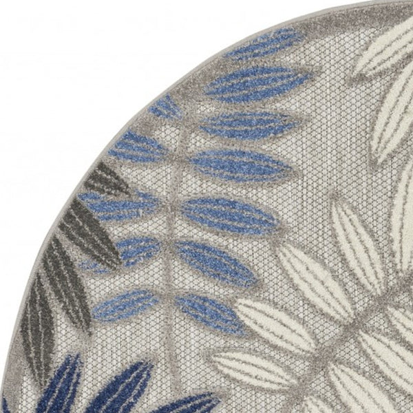 Homeroots 5' Round Blue And Gray Round Floral Indoor Outdoor Area Rug  Polypropylene 384872