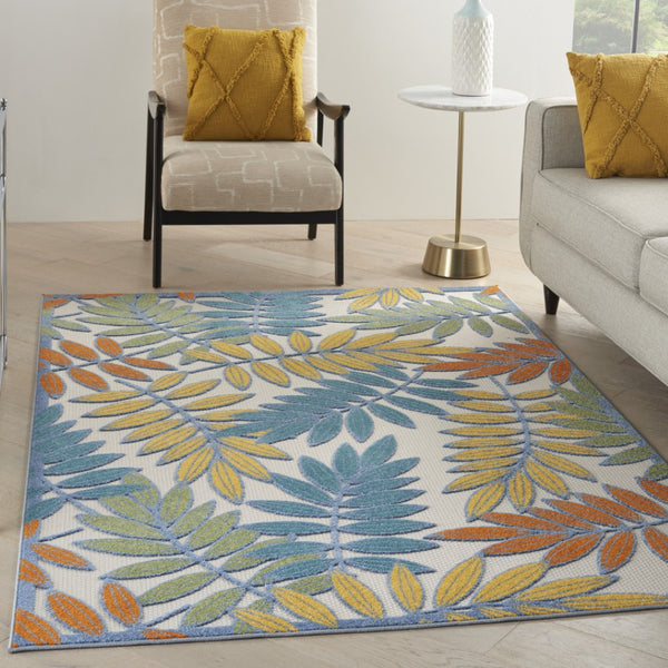 Homeroots 10' Ivory And Blue Floral Indoor Outdoor Area Rug - Perfect For Living Spaces, Patios, And More! 6' X 9' Polypropylene 384879