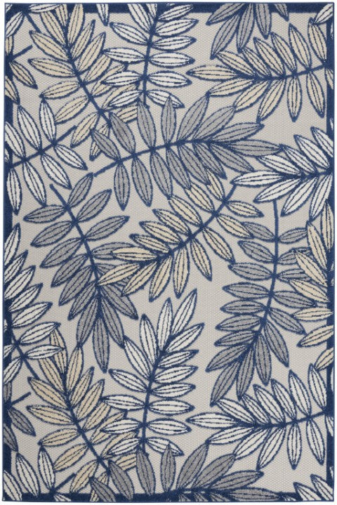 Homeroots 4' X 6' Ivory & Blue Floral Area Rug - Stylish Indoor/Outdoor Accent For Home & Patio Decor! 4' X 6' Polypropylene 384880