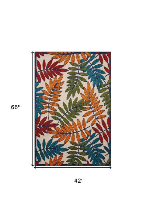 Homeroots 10' Ivory And Blue Floral Indoor Outdoor Area Rug - Perfect For Living Spaces, Patios, And More! 4?X 6? Polypropylene 384941