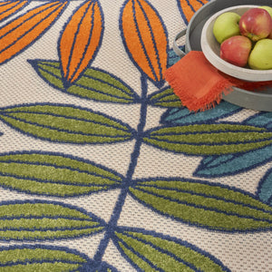 Homeroots 10' Ivory And Blue Floral Indoor Outdoor Area Rug - Perfect For Living Spaces, Patios, And More! 6?X 9? Polypropylene 384945