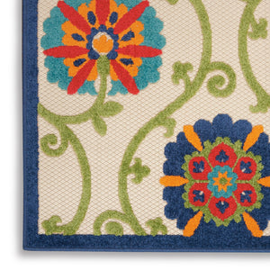 HomeRoots 5' Blue and Gray Floral Indoor Outdoor Area Rug - Timeless Elegance for Any Space, Easy Care 5?x8? 384973