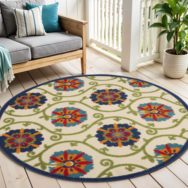 HomeRoots 5' Ivory and Blue Round Area Rug – Durable, Weather-Resistant Floral Design for Indoor and Outdoor Use 5? 384974