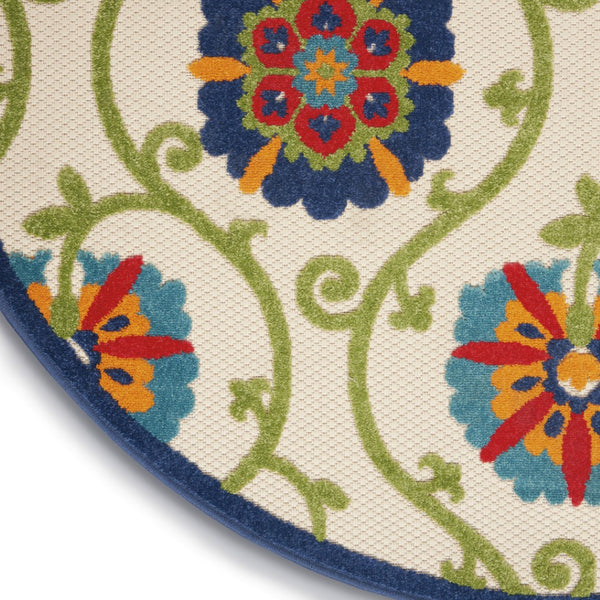 HomeRoots 5' Ivory and Blue Round Area Rug – Durable, Weather-Resistant Floral Design for Indoor and Outdoor Use 5? 384974