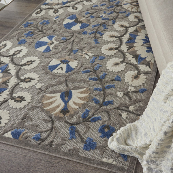 HomeRoots 5' Blue and Gray Floral Indoor Outdoor Area Rug - Timeless Elegance for Any Space, Easy Care 5' X 7' 384988
