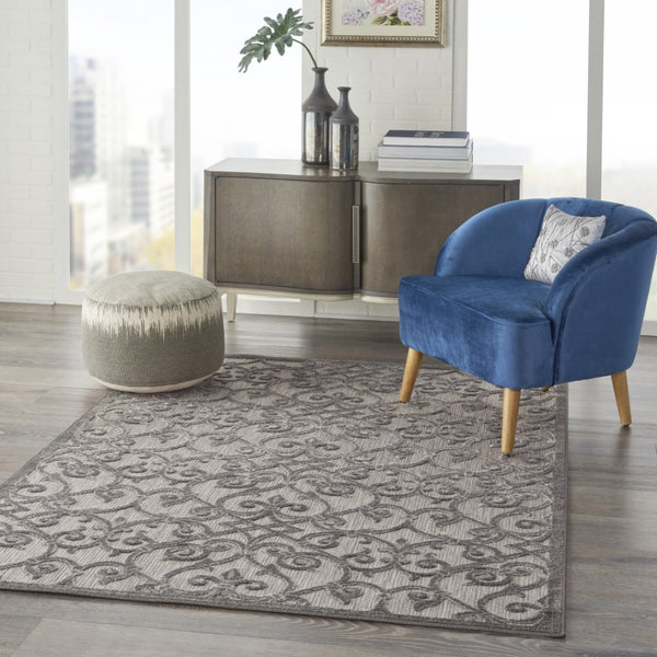 Homeroots 4' X 6' Gray Indoor Outdoor Area Rug - Durable, Versatile, Easy To Maintain, Perfect For Any Space! 4?X6? Polypropylene 385014