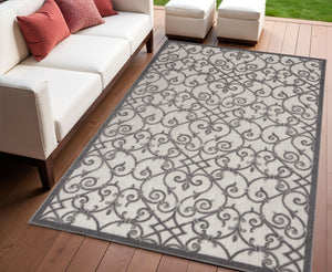 Homeroots 4' X 6' Gray Indoor Outdoor Area Rug - Durable, Versatile, Easy To Maintain, Perfect For Any Space! 4?X6? Polypropylene 385014