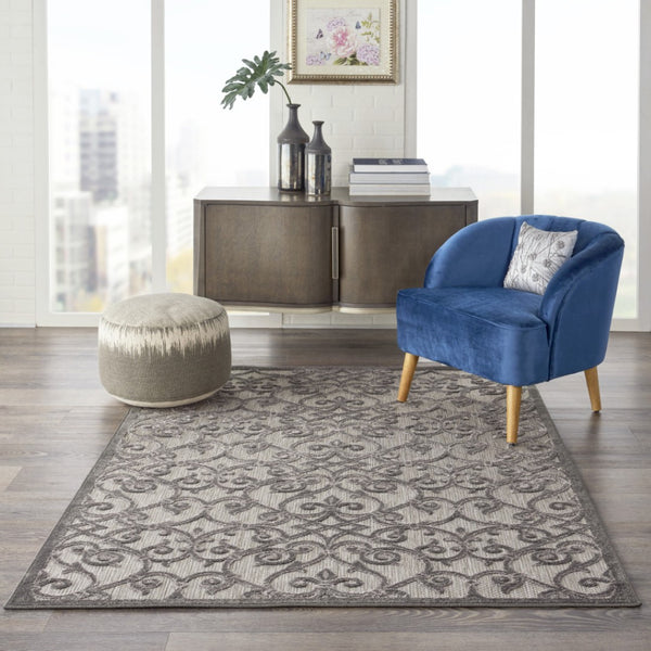 Homeroots 4' X 6' Gray Indoor Outdoor Area Rug - Durable, Versatile, Easy To Maintain, Perfect For Any Space! 4?X6? Polypropylene 385014