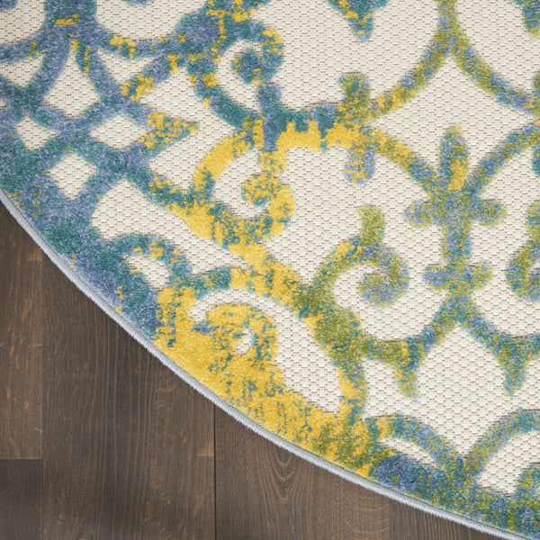 HomeRoots 5' Ivory and Blue Round Area Rug - Durable, Water-Resistant Design for Indoor and Outdoor Elegance 5? 385020