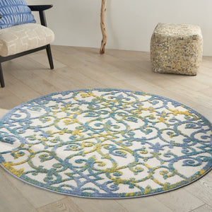 HomeRoots 5' Ivory and Blue Round Area Rug - Durable, Water-Resistant Design for Indoor and Outdoor Elegance 5? 385020