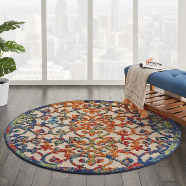 HomeRoots 5' Elegant Ivory and Blue Floral Area Rug for Indoor and Outdoor Spaces - Durable & Stylish Design 5' Round 385032
