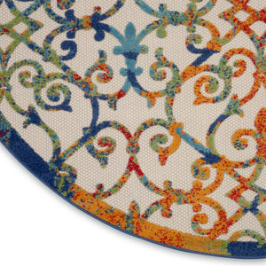 HomeRoots 5' Elegant Ivory and Blue Floral Area Rug for Indoor and Outdoor Spaces - Durable & Stylish Design 8' Round 385039