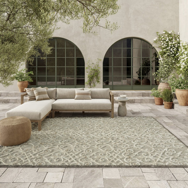 HomeRoots 8' Elegant Ivory and Blue Indoor Outdoor Area Rug with Timeless Floral Design for Any Space 8?x11? 385053