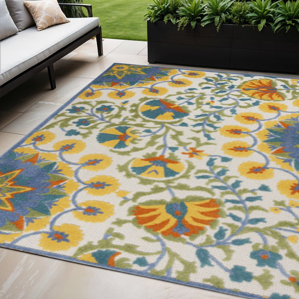 HomeRoots 5' Stylish Ivory and Blue Floral Area Rug - Durable Indoor/Outdoor Design for Elegant Spaces 5' x 7' 385060