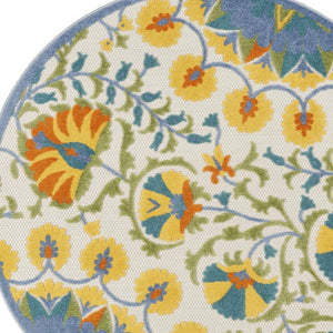 HomeRoots 5' Stylish Ivory and Blue Floral Area Rug - Durable Indoor/Outdoor Design for Elegant Spaces 5' Round 385061