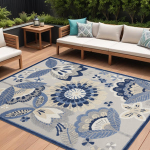 HomeRoots 6' Blue and Gray Floral Indoor/Outdoor Area Rug - Durable, Stylish Design for Any Space, Easy Care 6?x9' 385109