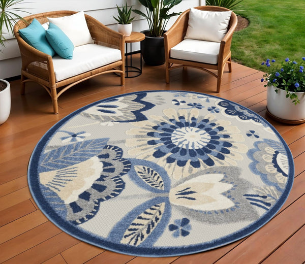 HomeRoots 8' Blue and Gray Round Area Rug - Stylish, Durable Indoor-Outdoor Design for Versatile Spaces 8? 385115