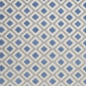 Homeroots 4' Black And White Indoor Outdoor Area Rug - Durable, Stylish, And Easy To Maintain For Any Space 5' X 8' Polypropylene 385151