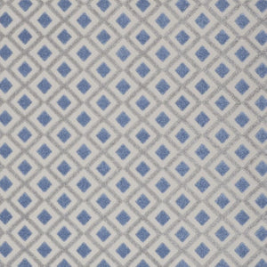 Homeroots 4' Black And White Indoor Outdoor Area Rug - Durable, Stylish, And Easy To Maintain For Any Space 8'x11' Area Rug Polypropylene 385160