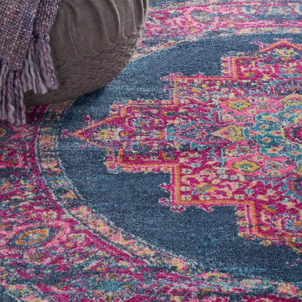 HomeRoots 5' Elegant Ivory and Blue Round Indoor-Outdoor Area Rug with Timeless Floral Design and Durability 5? 385254