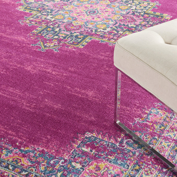 Homeroots 4' X 6' Fuchsia Power Loom Area Rug  Polypropylene 385260