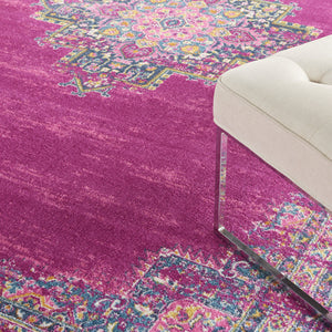 Homeroots 5' X 7' Fuchsia Power Loom Area Rug  Polypropylene 385262