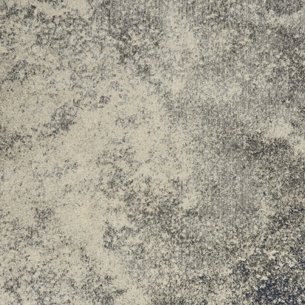 HomeRoots 5' Gray and Ivory Abstract Area Rug - Modern Design for Comfort and Durability in Any Room 5?x7? 385294