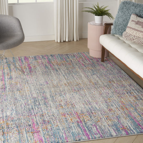 HomeRoots 5' Abstract Area Rug in Ivory and Blue - Modern Elegance for Living Rooms, Bedrooms & Offices 5' x 7' 385352