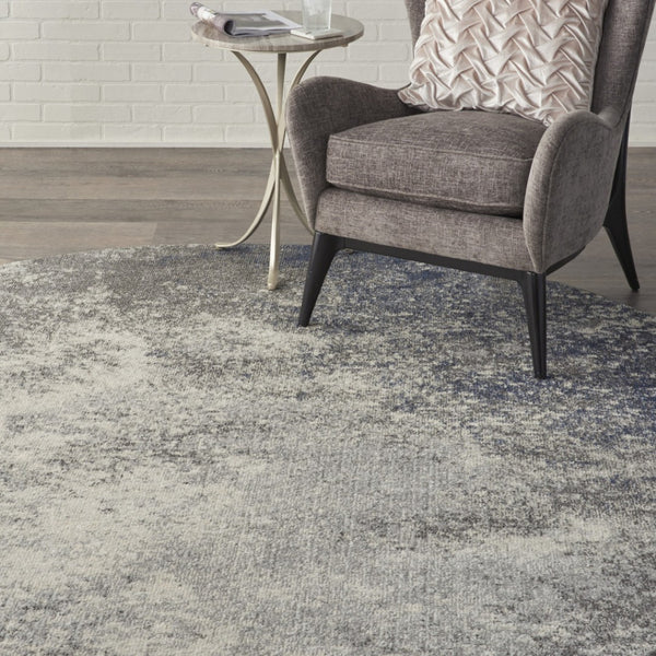 HomeRoots 5' Gray and Ivory Abstract Area Rug - Modern Design for Comfort and Durability in Any Room 8? 385366