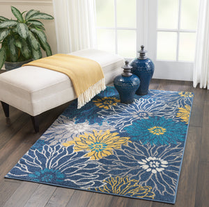 Homeroots 4' X 6' Blue Floral Power Loom Area Rug  Polypropylene 385401