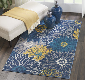 Homeroots 4' X 6' Blue Floral Power Loom Area Rug  Polypropylene 385401