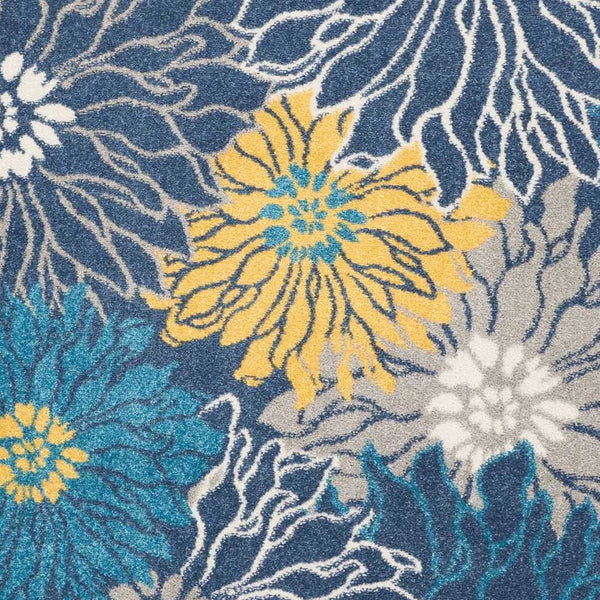 Homeroots 4' X 6' Blue Floral Power Loom Area Rug  Polypropylene 385401