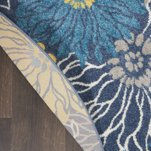 Homeroots 5' Blue Round Floral Power Loom Area Rug  Polypropylene 385404
