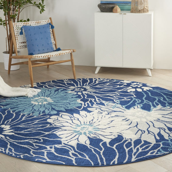 HomeRoots 5' Blue and Ivory Floral Area Rug - Timeless Elegance for Living Rooms & High-Traffic Spaces 8? Round 385483