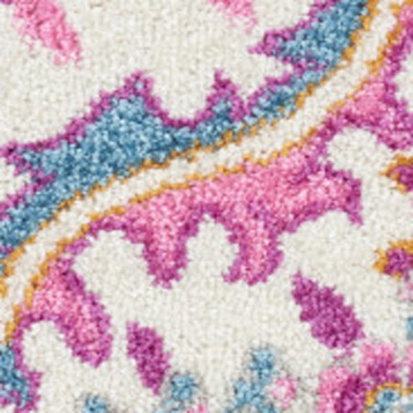 HomeRoots 5' Light Gray and Pink Medallion Area Rug - Timeless Design for Cozy Living Spaces and Durability 8?x10? 385498
