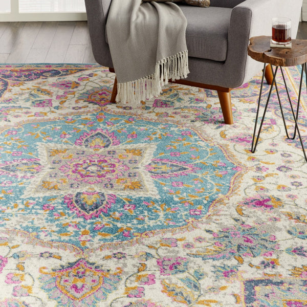 HomeRoots 5' Ivory and Blue Medallion Area Rug – Elegant Traditional Design for Living Room or Dining Space 7' x 10' 385533