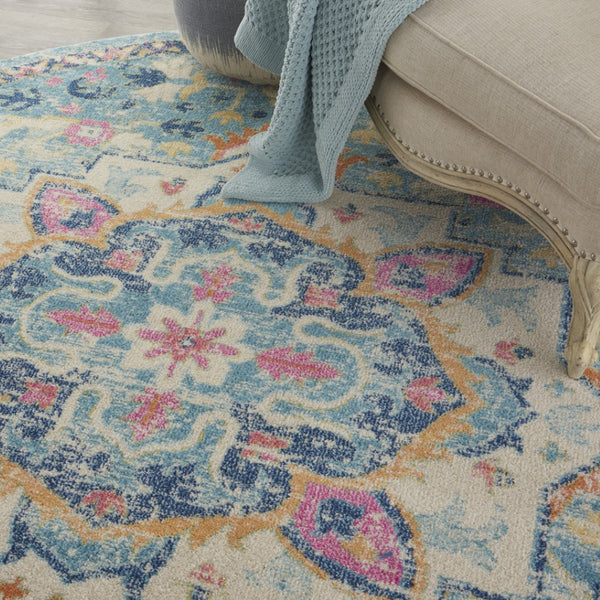 HomeRoots 5' Transform Your Space with This Elegant Ivory and Blue Distressed Oriental Area Rug for Any Room 8? 385584