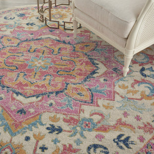 HomeRoots 5' Pink and Ivory Southwestern Distressed Area Rug – Soft, Durable, Vintage-Inspired Home Accent Piece 8? Round 385593