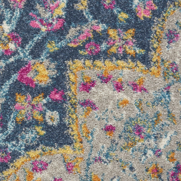 HomeRoots 5' Blue and Ivory Medallion Distressed Area Rug - Timeless Vintage Elegance for Any Space 8?x10? 385750